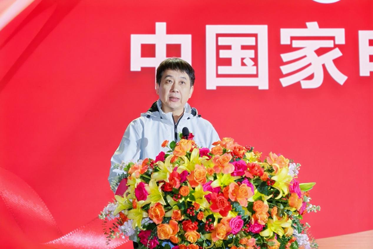 从如手洗到蓝氧烘护机 美菱掀起洗衣机行业新热潮(图3)