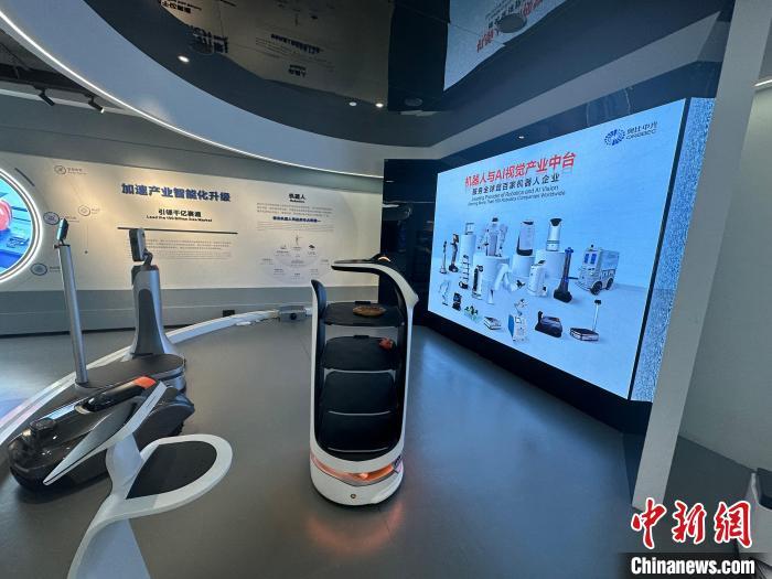活力中国调研行）深圳崛起“机