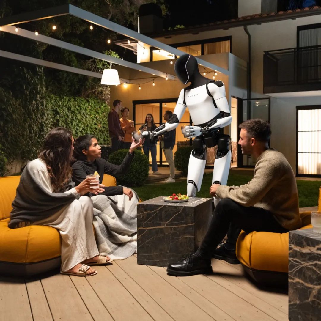 市值蒸发5000亿美元后特斯拉全面转型！马斯克豪赌机器人(图4)