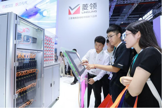 三菱电机亮相2025工博会：以“AI创未来”共探智能制造新纪元(图3)