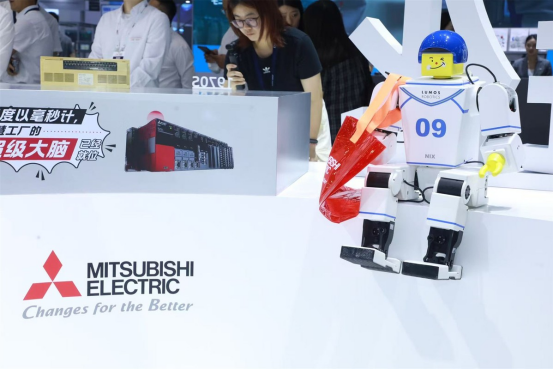三菱电机亮相2025工博会：以“AI创未来”共探智能制造新纪元(图5)