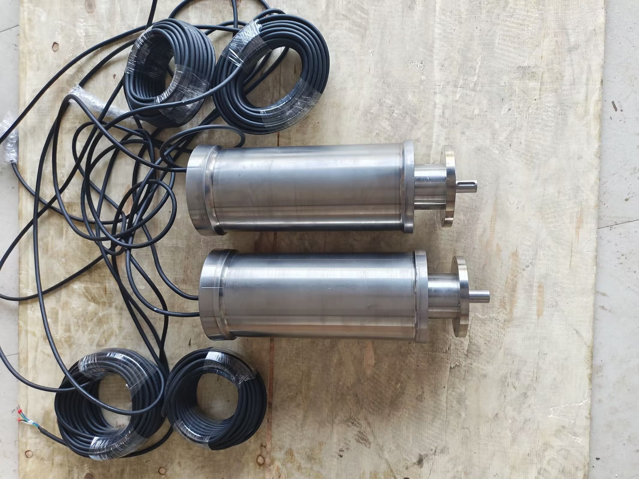 锴威特跌362%成交额100亿元近5日主力净流入-111726万