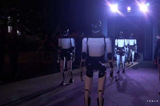 突发特讯！小鹏IRON机器人发布后马斯克点赞引发高度关注(图5)