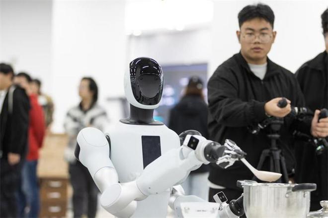 长三角机器人6S旗舰店发布 苏州高新区打造产业AI智能体新生态(图2)