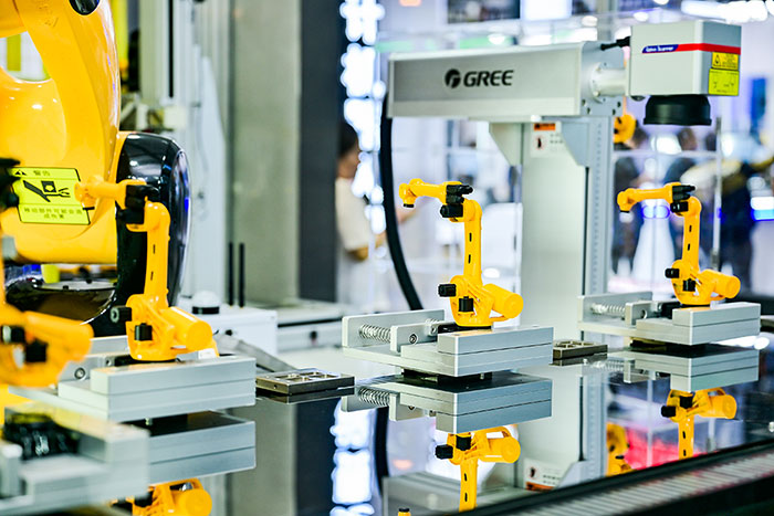 美的智能科技申请低频振动抑制装置、伺服驱动器及伺服控制系统专利提高了电机控制精度