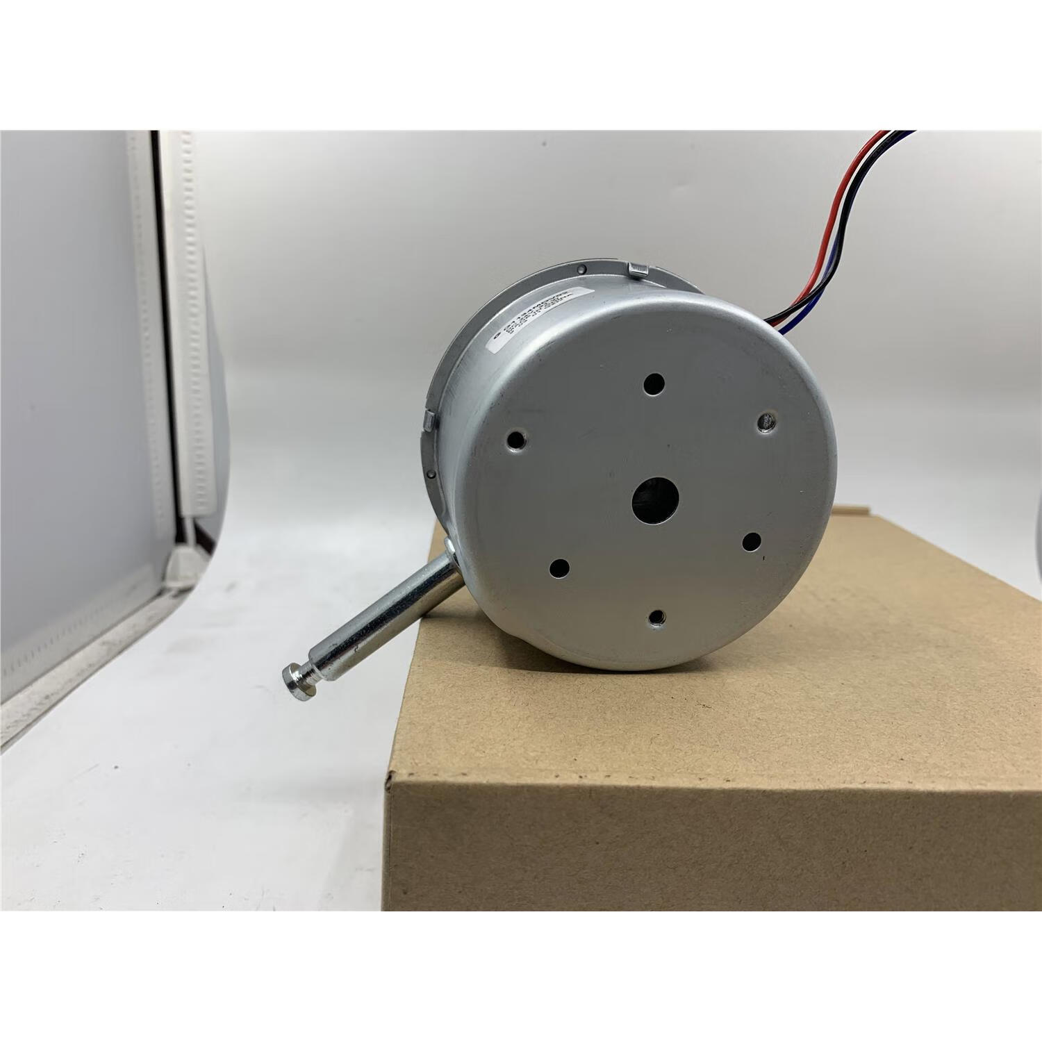 无刷直流电机简介及实例