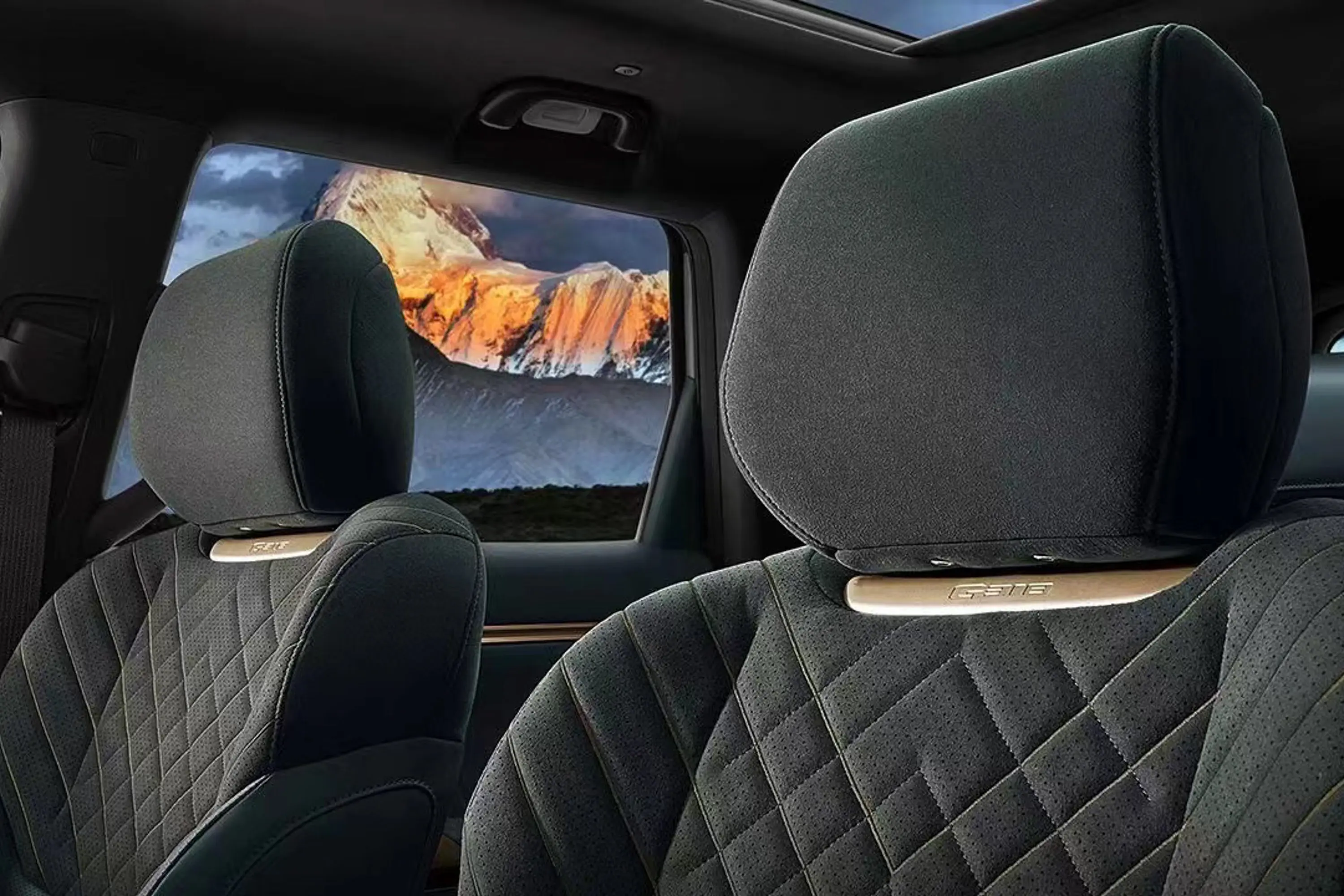 深蓝G318正式上市有四驱双电机价格非常亲民(图6)